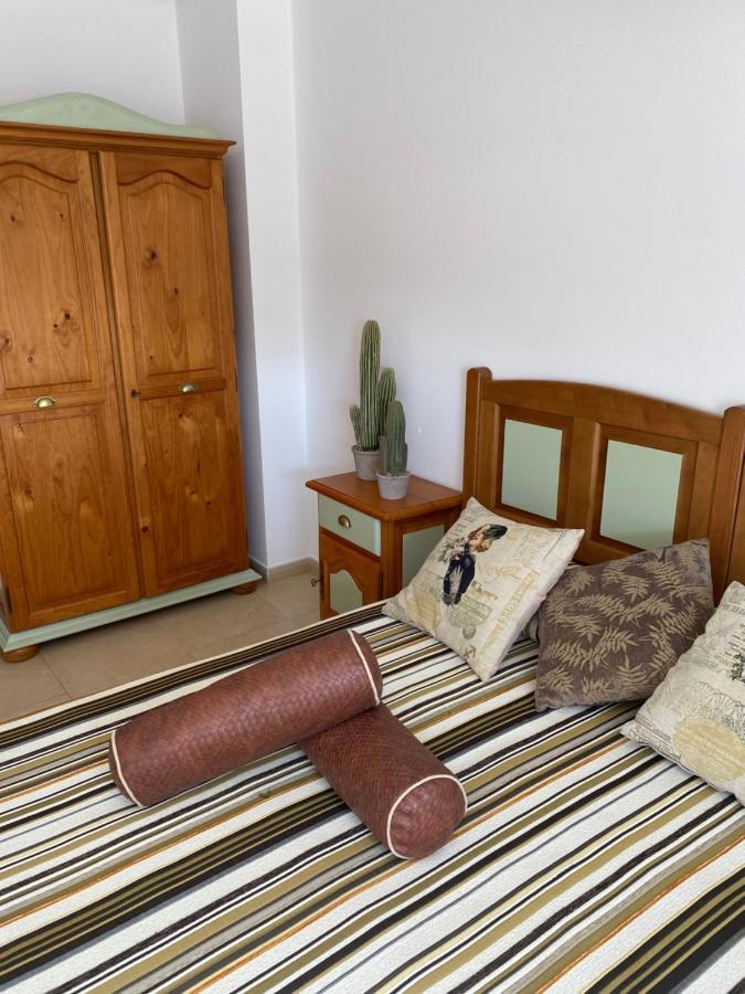 Isla, Apartamento Con Piscina Exterior photo